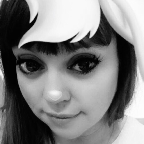 Meet your Posh Ambassador, Suzanne & Emmy 🌺 - Picture 3 of 7